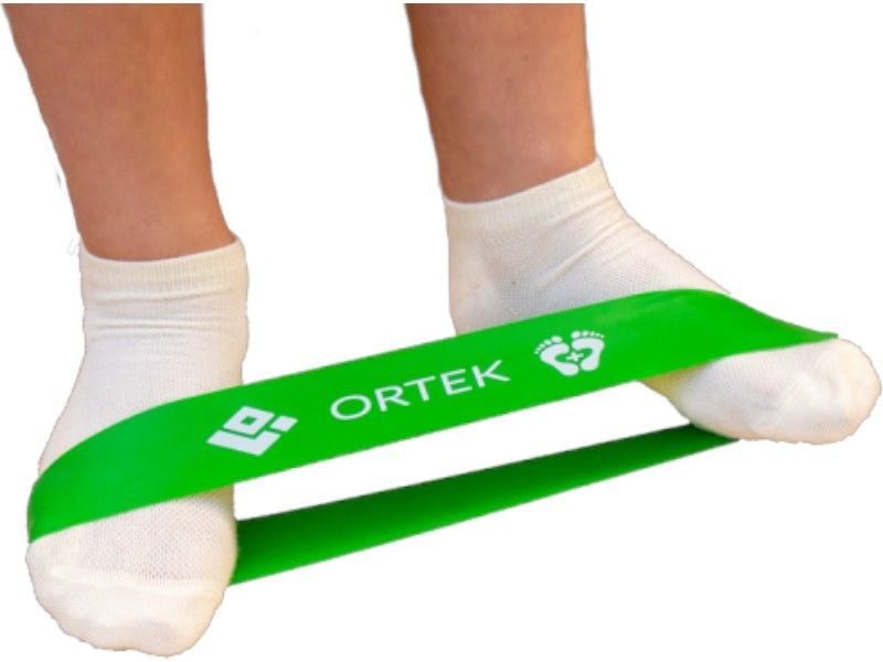 Гумка для фітнесу середнє навантаження Ортек 17.58 25 см  Зелена