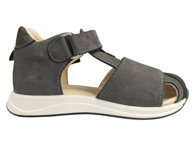 Босоніжки із закритим носком Bebetom 70.34.198 27 17,4см  Темно-сірі